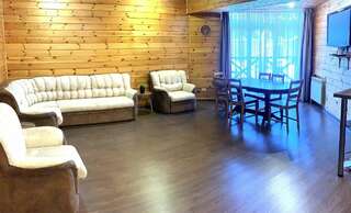 Гостиница Халле Магнитогорск Трехкомнатная квартира № 4-1