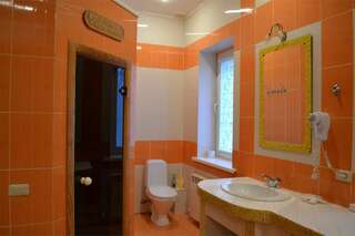 Гостиница Халле Магнитогорск Четырехкомнатная квартира №8-14