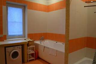 Гостиница Халле Магнитогорск Четырехкомнатная квартира №8-15